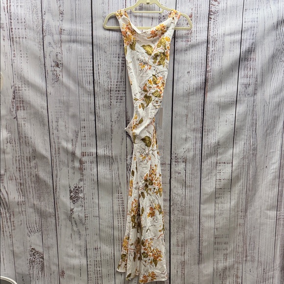 Reformation NWT Casette Linen Midi Dress In Bella Floral Size 4 - Picture 5 of 12